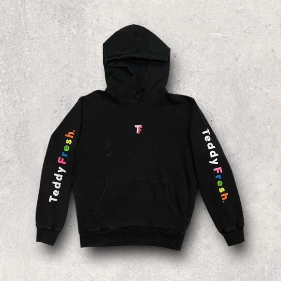 ★ Teddy Fresh Rainbow Letter Black Hoodie ★ - Picture 7 of 7